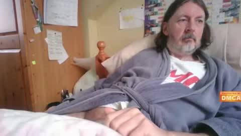 Hairy UK guy online show from 12/08/24, 09:57