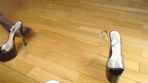 Megan online show from 03/25/26, 06:14