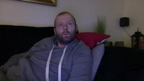 ukmatty3 online show from 12/23/24, 10:01