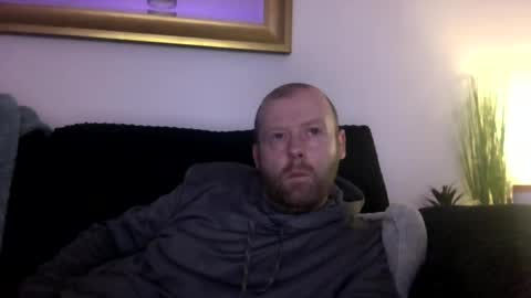 ukmatty3 online show from 03/10/25, 08:23