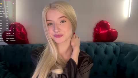 Vikki online show from 05/03/26, 03:07