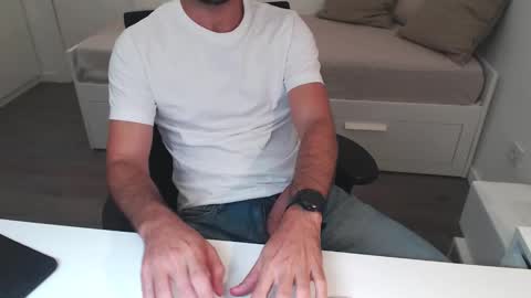 Ulep online show from 10/08/25, 08:01