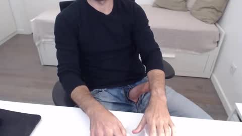 Ulep online show from 11/28/25, 12:08