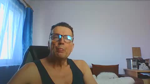 ulmeni4 online show from 01/17/26, 07:24