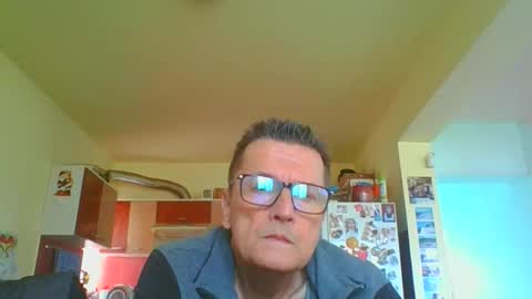 ulmeni4 online show from 03/23/26, 08:40