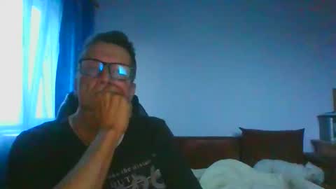 ulmeni7 online show from 06/05/26, 02:40