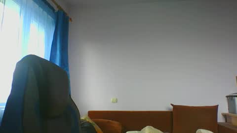 ulmeni7 online show from 06/13/26, 12:03