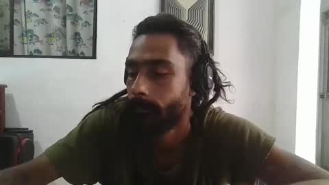 Snapshot of ulramon11 chatting on 01/31/25, 03:00 ulramon11 online show from 01/31/25, 03:00