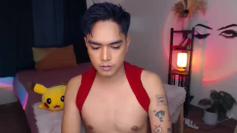 Snapshot of ultimatesexytrans chatting on 02/26/25, 09:58 Alex online show from 02/26/25, 09:58