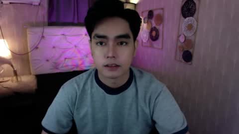 Snapshot of ultimatesexytrans chatting on 11/08/25, 05:12 Alex online show from 11/08/25, 05:12