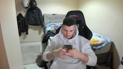 hi im mike tyson -  online show from 02/18/26, 07:21