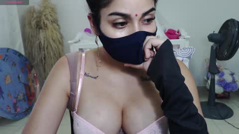 umarani online show from 01/30/25, 07:15