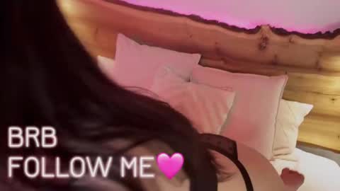 Snapshot of una_medisson chatting on 12/06/24, 12:38 Una online show from 12/06/24, 12:38