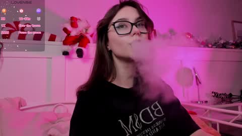 Snapshot of una_medisson chatting on 12/24/24, 12:33 Una online show from 12/24/24, 12:33