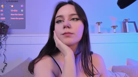 Snapshot of una_medisson chatting on 02/04/25, 12:44 Una online show from 02/04/25, 12:44