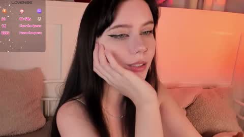 Snapshot of una_medisson chatting on 11/07/25, 12:49 Una online show from 11/07/25, 12:49