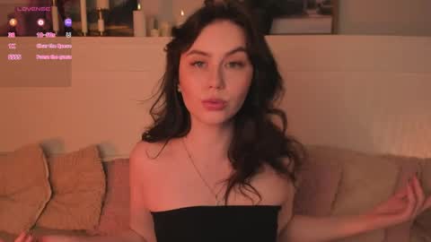 Una  online show from 04/02/26, 10:57