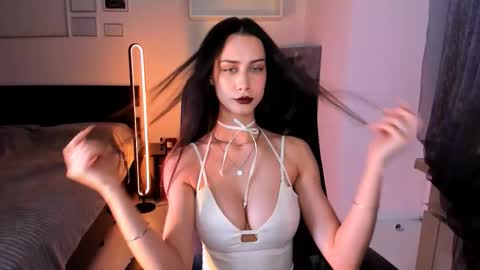 unaericaabistrong online show from 01/13/26, 06:35