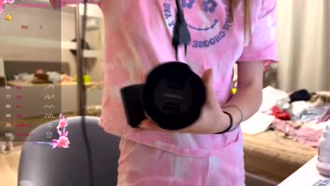 unarks online show from 10/21/25, 03:57