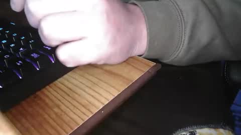 Six online show from 04/02/26, 03:48