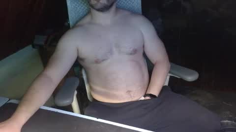 Under the desk online show from 03/24/26, 04:56