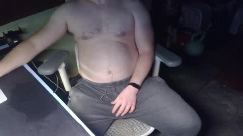 Under the desk online show from 04/14/26, 09:21