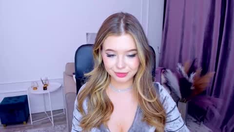 Alice online show from 02/18/25, 02:38