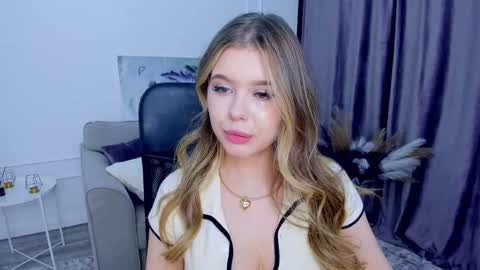 Alice online show from 03/01/25, 02:55