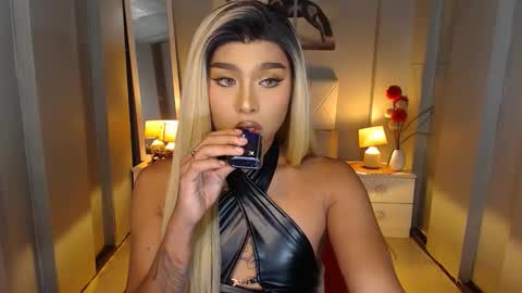 BRIANNA online show from 02/04/25, 10:32