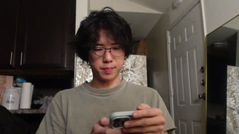 wang online show from 01/26/25, 02:24