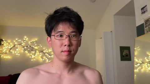 wang online show from 09/15/25, 01:27