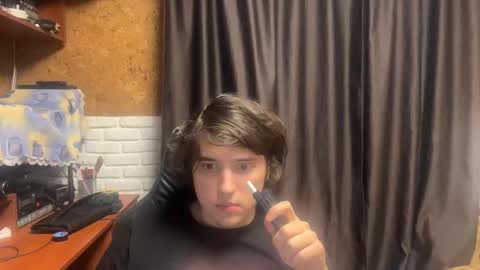 Anri online show from 10/03/25, 09:01