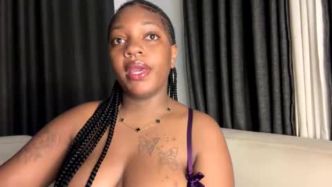 Snapshot of unholybaddie chatting on 03/09/25, 09:57 Unholybaddie online show from 03/09/25, 09:57