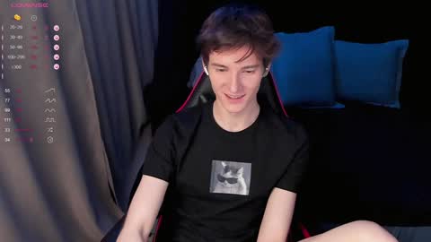 Snapshot of unholyhalo chatting on 01/28/25, 01:27 Kyle online show from 01/28/25, 01:27