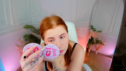 Call me Mira  thumbs up its make me happy online show from 04/02/26, 08:50