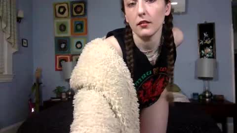 Lola Moonstone online show from 02/28/26, 04:46
