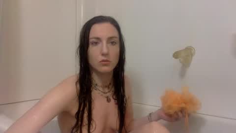 Lola Moonstone online show from 04/19/26, 01:21