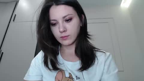 Snapshot of uninvited_raccoon chatting on 10/11/25, 12:10 uninvited_raccoon online show from 10/11/25, 12:10