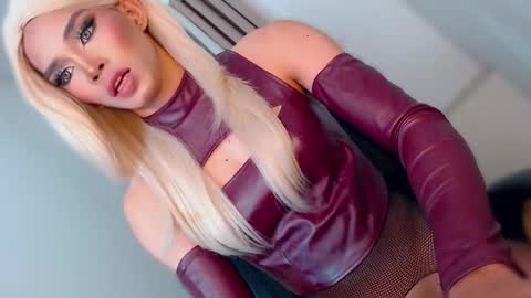 Miss Andrea online show from 03/31/26, 05:46