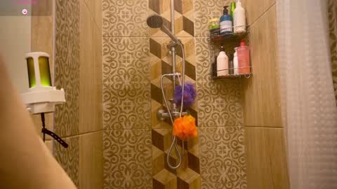 Snapshot of unnabella chatting on 01/28/25, 11:07 UnnaBella online show from 01/28/25, 11:07