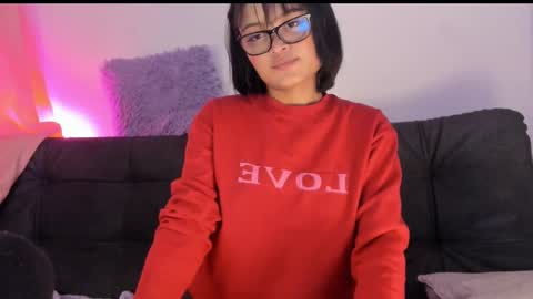 Snapshot of unu_nai chatting on 03/02/25, 02:41 new INSTA online show from 03/02/25, 02:41