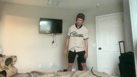 Stepbro online show from 09/17/25, 08:10