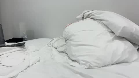 Stepbro online show from 05/09/26, 09:58