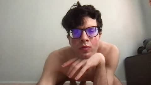 Snapshot of upsetboy chatting on 07/19/26, 05:38 deaf mute boy online show from 07/19/26, 05:38