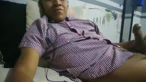 EL CAMA online show from 02/07/26, 01:37