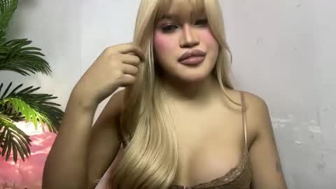 Snapshot of ur_bombshellpatty chatting on 03/29/26, 07:03 ur_bombshellpatty online show from 03/29/26, 07:03