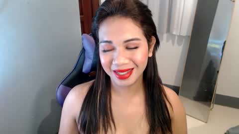 Vee online show from 01/03/25, 06:44