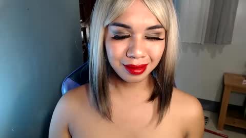 Vee online show from 02/01/25, 09:00