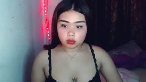 Vanessa online show from 11/08/25, 12:16