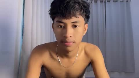 ur_fuckerbttm online show from 11/26/25, 12:55